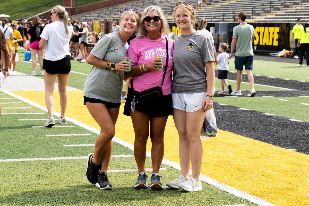 appstatesports's tweet photo. FanFest is underway! 

#GoApp https://t.co/3nXxeH1xpR
