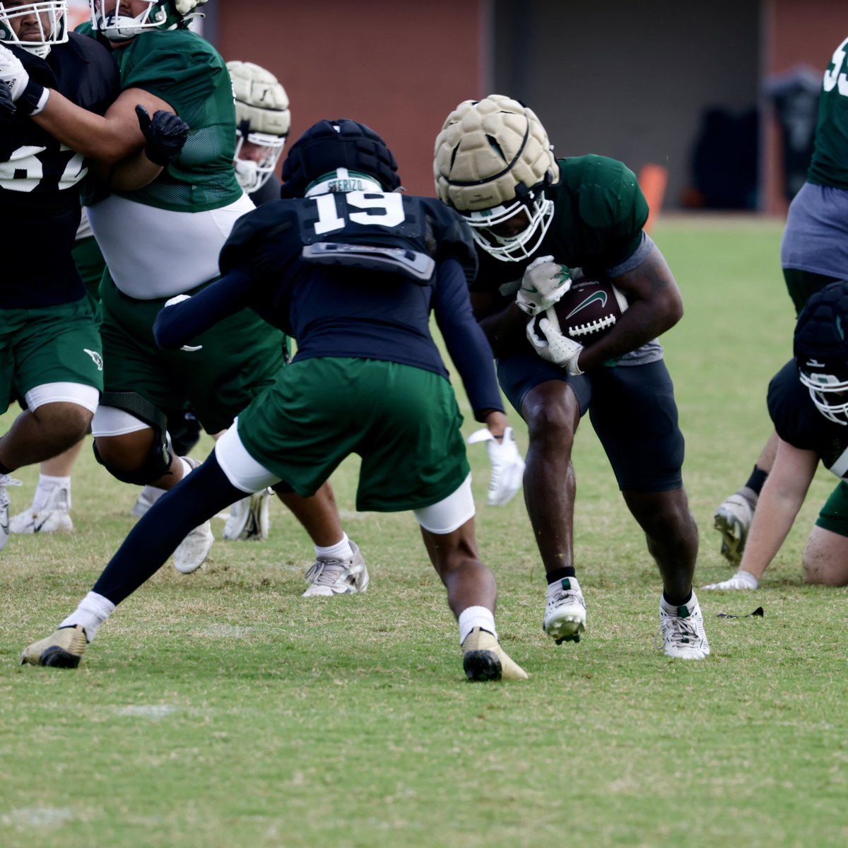 OBU_Football's tweet photo. The grind continues 💪🏻

#OnToVictory https://t.co/z74vuvkk0J