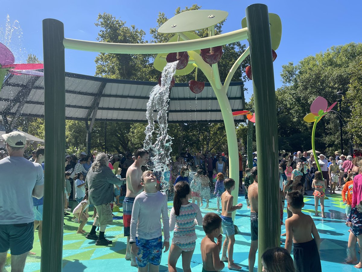 Spent the morning at Central Park for the grand opening of the Natalie’s Corner splash pad in honor of Davis PD officer Natalie Corona, who lost her life in the line of duty in 2019. Story to come in The Enterprise. 💦