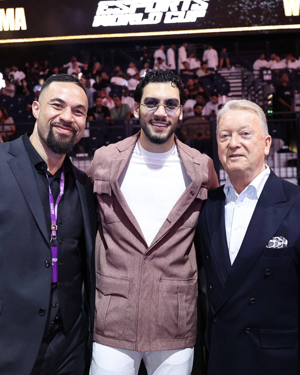 Great to be ringside for another great fight night with <a href="/joeboxerparker/">Joseph Parker</a> and the King of New York, <a href="/sheeraz_hamzah/">Hamzah Sheeraz</a>!