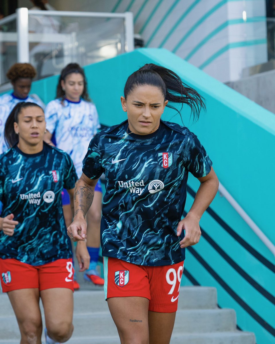 thekccurrent's tweet photo. Moooooood because it’s almost kickoff 🤩

@NWSL | #KCBABY https://t.co/JaLqZa1VYy