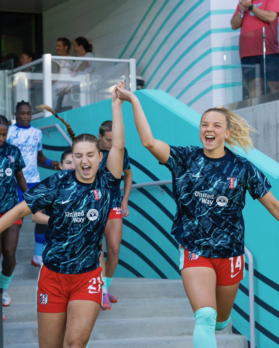 thekccurrent's tweet photo. Moooooood because it’s almost kickoff 🤩

@NWSL | #KCBABY https://t.co/JaLqZa1VYy