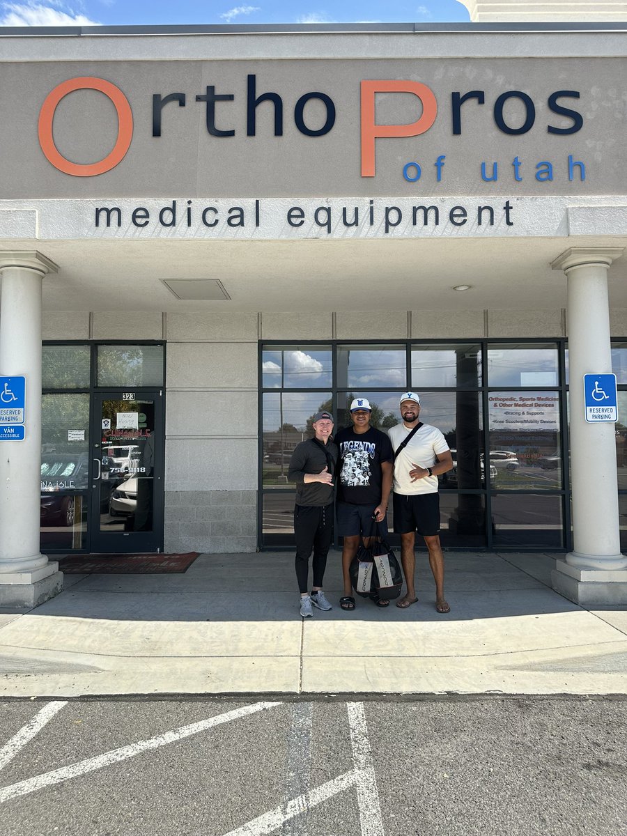 CriddleBenjamin's tweet photo. Getting the BYU fam outfitted with the latest biomechanical supports!  This kid is a baller! 

Good luck this season Malaki! 

Remember the meaning of your first and last name! @MalakiLP 

Much love @moroni_lp 💙 https://t.co/ZajRpjah6W