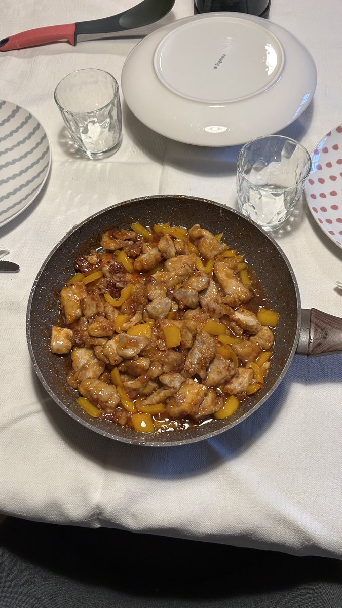 Even if I say so myself (and I do!) this pork sweet and sour was epic! 😋😋😋😋