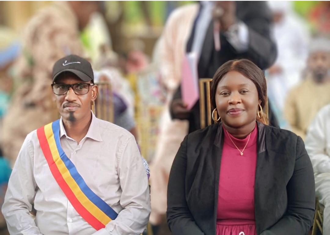 Banata17's tweet photo. C'est avec un réel plaisir que j'ai assité, ce jour 15 août 2025, à la 4e édition de "Bineyti Nadjahat" de l'Honorable Député Mahamat Saleh Moussa. 30 bourses d'études aux meilleures bachelières 2025 dans le 5e arrondissement de N'Djamena. Une action salutaire à encourager💪🏻💪🏻💪🏻 https://t.co/4CCxk2QGTD