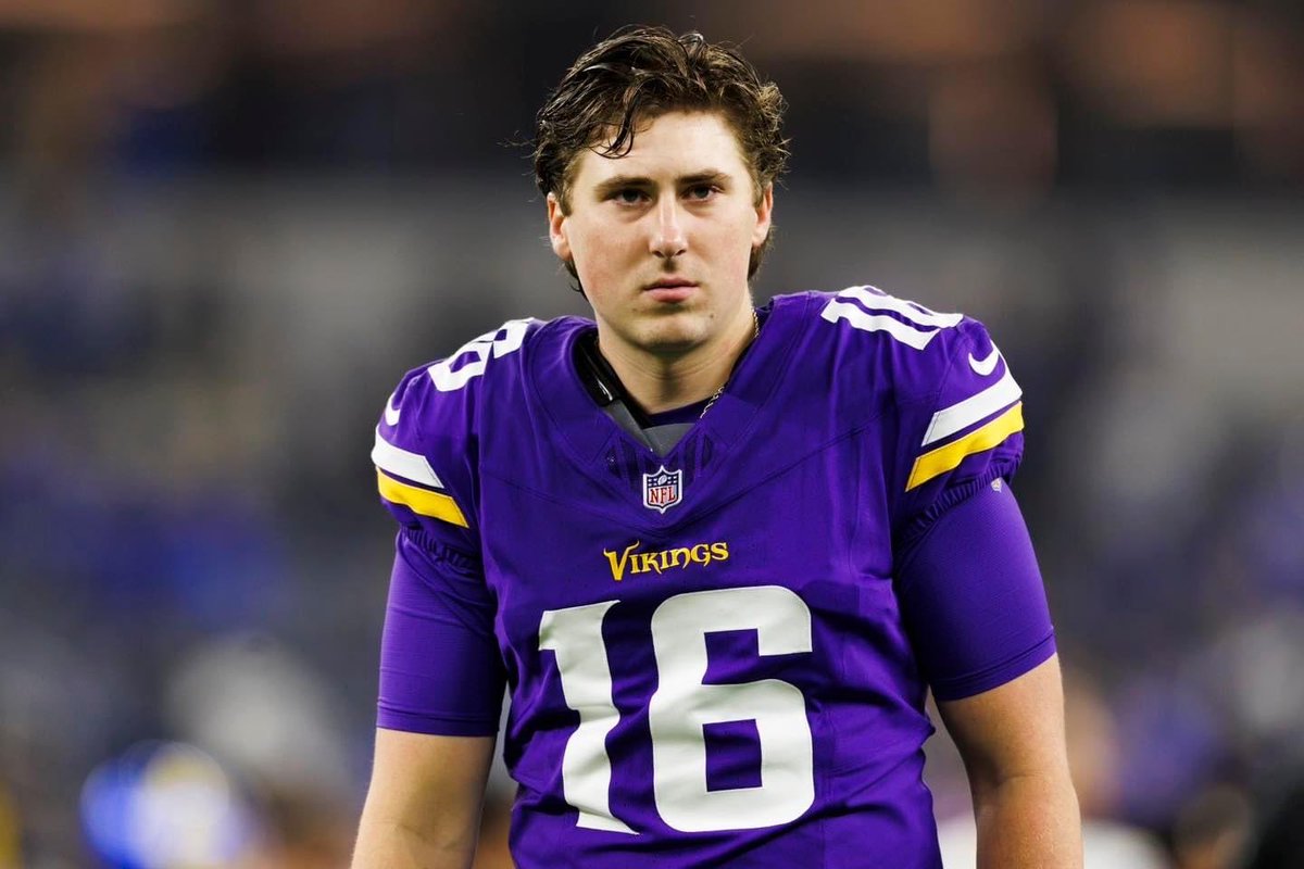 vikingzfanpage's tweet photo. #Vikings K Will Reichard is a perfect 4/4 today, with makes from:

• 54 yards
• 47 yards
• 34 yards
• 27 yards https://t.co/zzHNZXHXXb