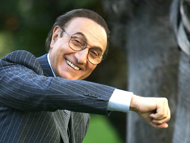 peppeiodice1's tweet photo. É morta LA TELEVISIONE
#stimainfinita #pippobaudo https://t.co/Ygj4ypsqrP