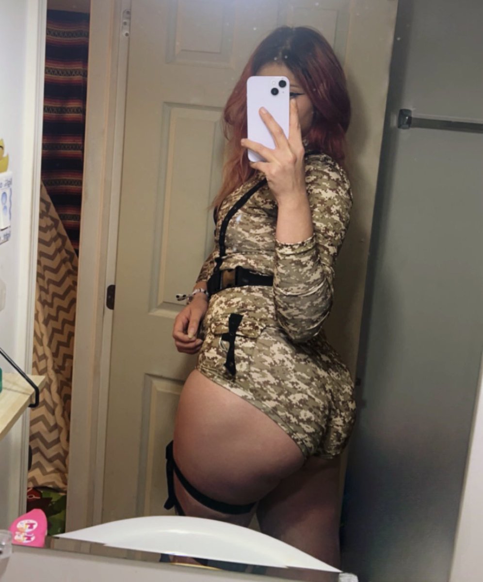 njcholee's tweet image. DAMN my views have dropped RT to help a girl out 😔 pls 🫶🏻