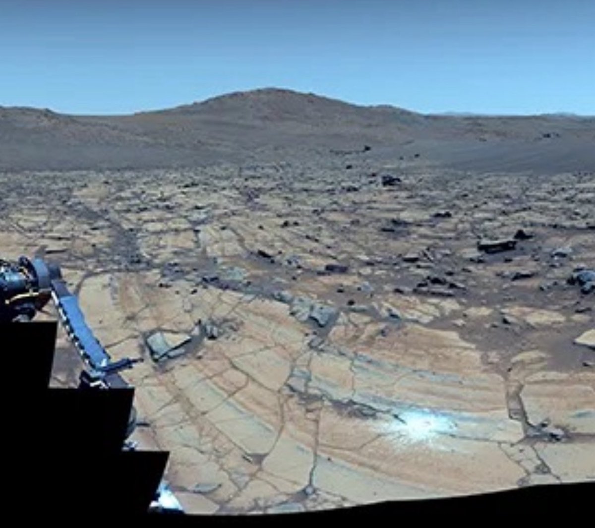 johnallanmoody's tweet image. Our latest @NASA Picture from Mars, showing a sunny blue sky day

#nasa #pce3 #pjsfgroup #pacificjointspacefacility #mars