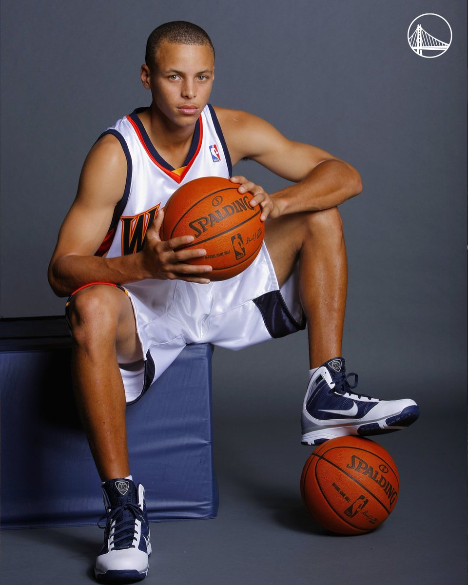 a carinha de quem vai mudar o mundo e obriga los a jogar o jogo a maneira dele só pq disseram que ele era demasiado magro e demasiado pequeno