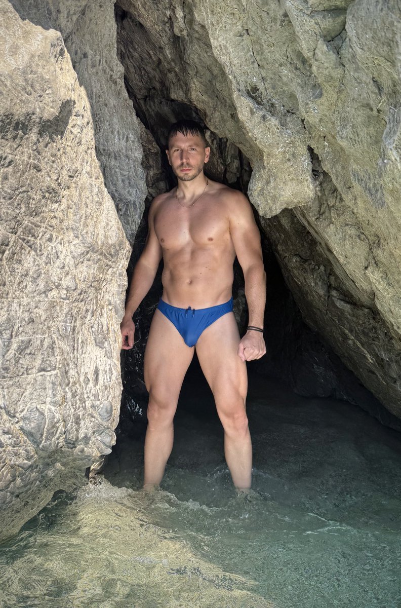 TheJTC13's tweet photo. 🧜🏽‍♂️🧜🏽‍♂️🧜🏽‍♂️🧜🏽‍♂️ https://t.co/QIGJS5mr8P