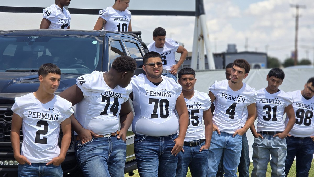 SVJ (Red checkmark) (@txhseducation) on Twitter photo Here's to the 2025 season for MOJO!
#txhsfb
Ready for the year to be special as we have some awesome Seniors as they prepare for the final ride at Permian.
Go MOJO! <a href="/MOJOFB1/">Permian Panthers Football</a> Here's to the 2025 season for MOJO!
#txhsfb
Ready for the year to be special as we have some awesome Seniors as they prepare for the final ride at Permian.
Go MOJO! <a href="/MOJOFB1/">Permian Panthers Football</a>
