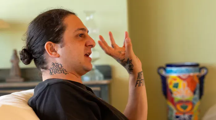 En tiempos de IA, ¿qué lugar ocupa la ética en el fotoperiodismo? <a href="/mesasantiago/">Santiago Mesa</a> responde con mirada crítica y personal.

👁️ Lee la nota completa aquí 👉🏼 fundaciongabo.org/es/etica-perio…