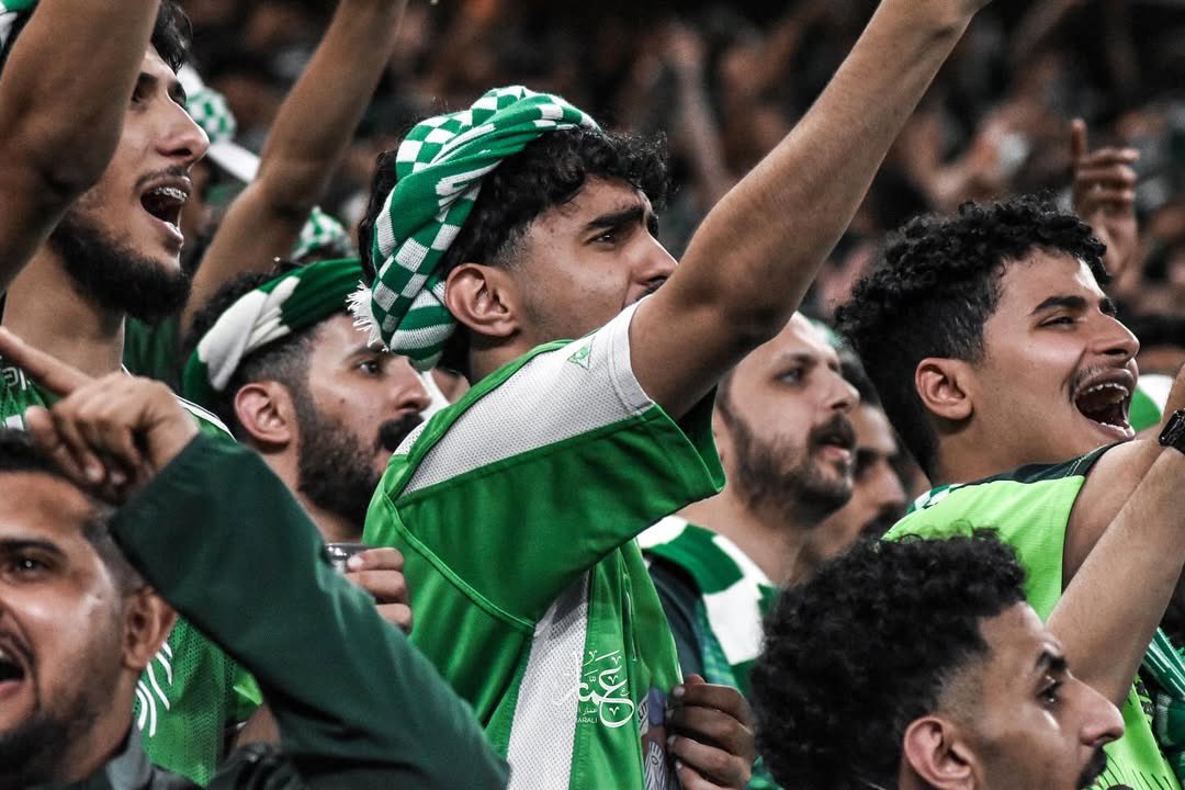 🚨#️⃣ جماهير الأهلي تُطلق هاشتاق :

 #انقذوا_موسم_الاهلي_بالمحور 🟢
 #انقذوا_موسم_الاهلي_بالمحور 🟢
 #انقذوا_موسم_الاهلي_بالمحور 🟢