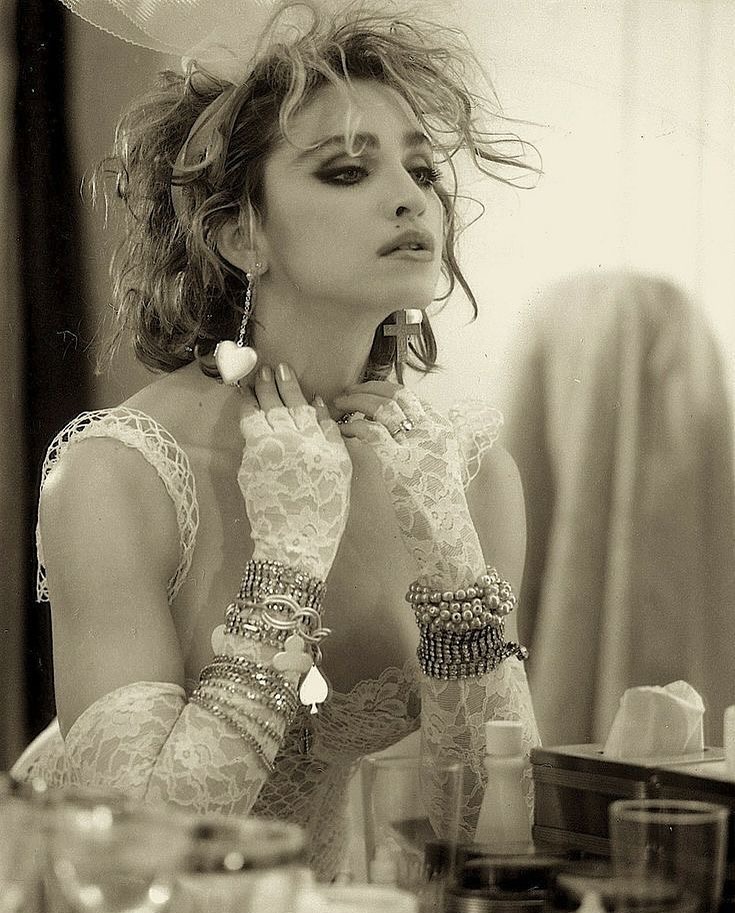 TheMissIconik_'s tweet photo. Happy birthday Madonna 💕 https://t.co/m5Biddt5K2