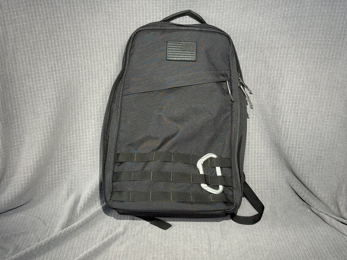SullyJoe's tweet photo. Black GR1 (Made in Vietnam) + Extras

Included with the bag:
• GORUCK flag patch
• Silver carabiner
• Hydration clip mounted on the shoulder strap

This is a great option if you’re looking for a GR1 that’s already broken in comfortably but not abused.

Asking $250 shipped. https://t.co/CQeA9FmsrV