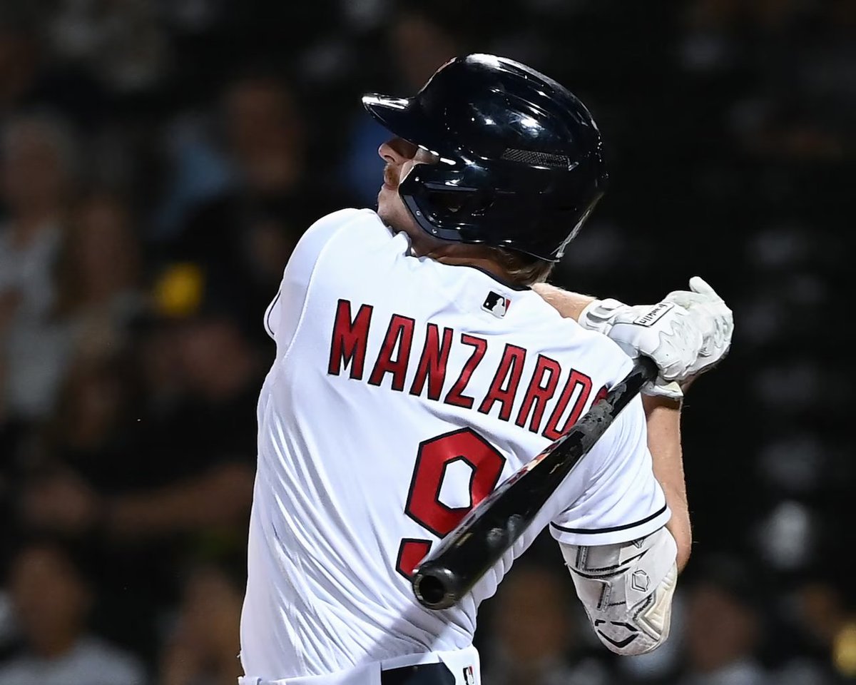 LouisAnalysis tweet media