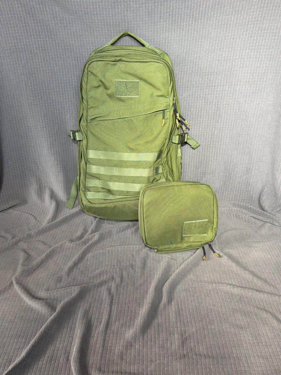 SullyJoe's tweet photo. [WTS] GR2 (Green, Made in USA) + Matching Field Pouch (Made in USA)

Pricing Options (shipped CONUS):
• GR2 + Field Pouch (bundle): $375
• GR2 solo: $325
• Field Pouch solo: $60

Would prefer to sell as a bundle, but open to separating if needed. https://t.co/VW7Mavy3Ua