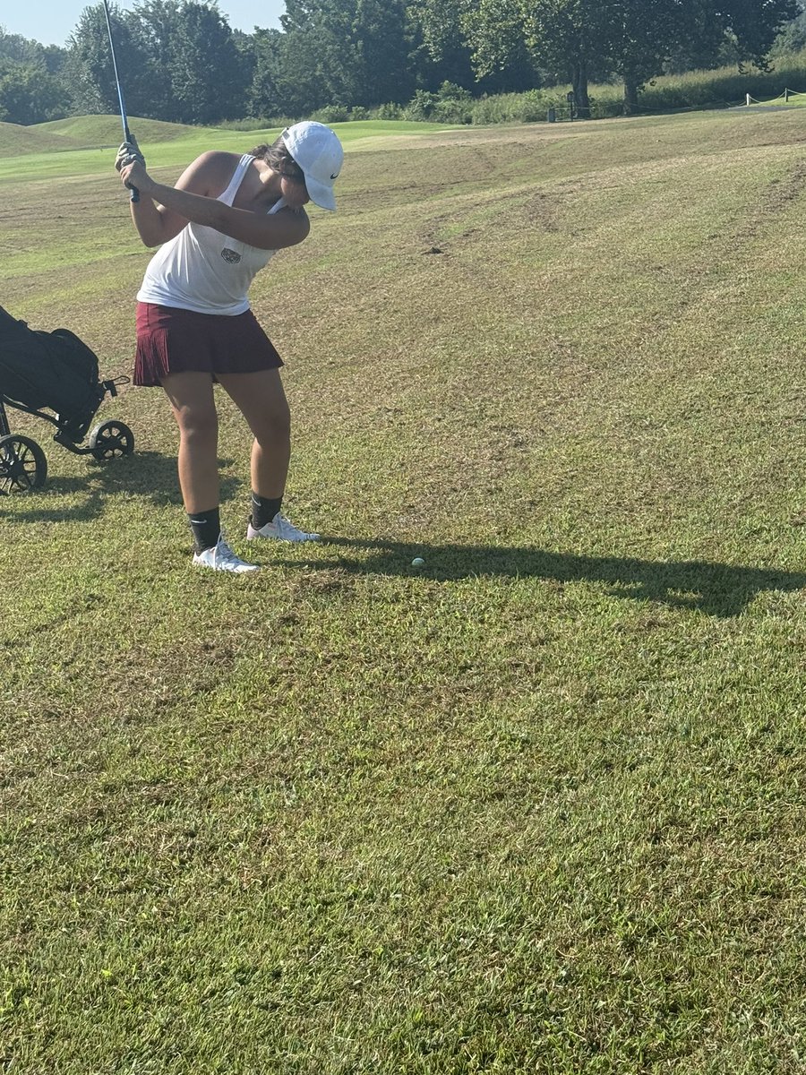BCLadyTigerGolf's tweet photo. Lady Tigers participated in the Lady Eagles Invitational at Drake’ s Creek. Sophia Henderson carded her 1st birdie of the year and Amelia Lancaster finished strong! Adelynn Moorman shot a 75 and came away with a 3rd place finish out of 76 golfers! https://t.co/fFsXh3PixS