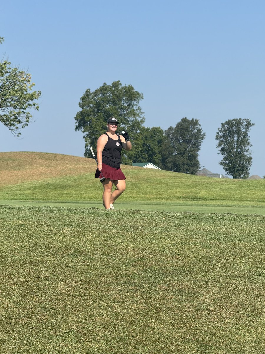 BCLadyTigerGolf's tweet photo. Lady Tigers participated in the Lady Eagles Invitational at Drake’ s Creek. Sophia Henderson carded her 1st birdie of the year and Amelia Lancaster finished strong! Adelynn Moorman shot a 75 and came away with a 3rd place finish out of 76 golfers! https://t.co/fFsXh3PixS