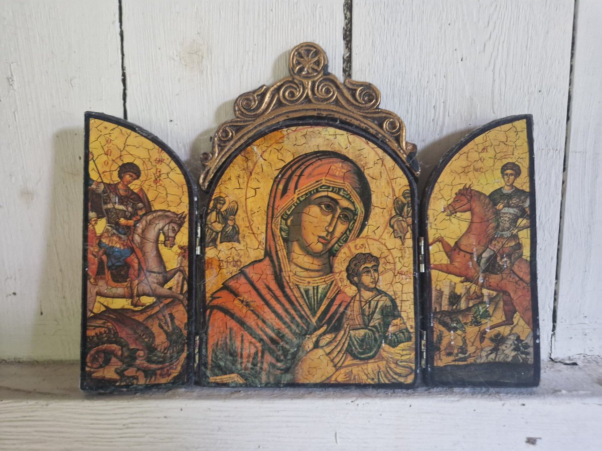 Retreat. #introvert #cheshire