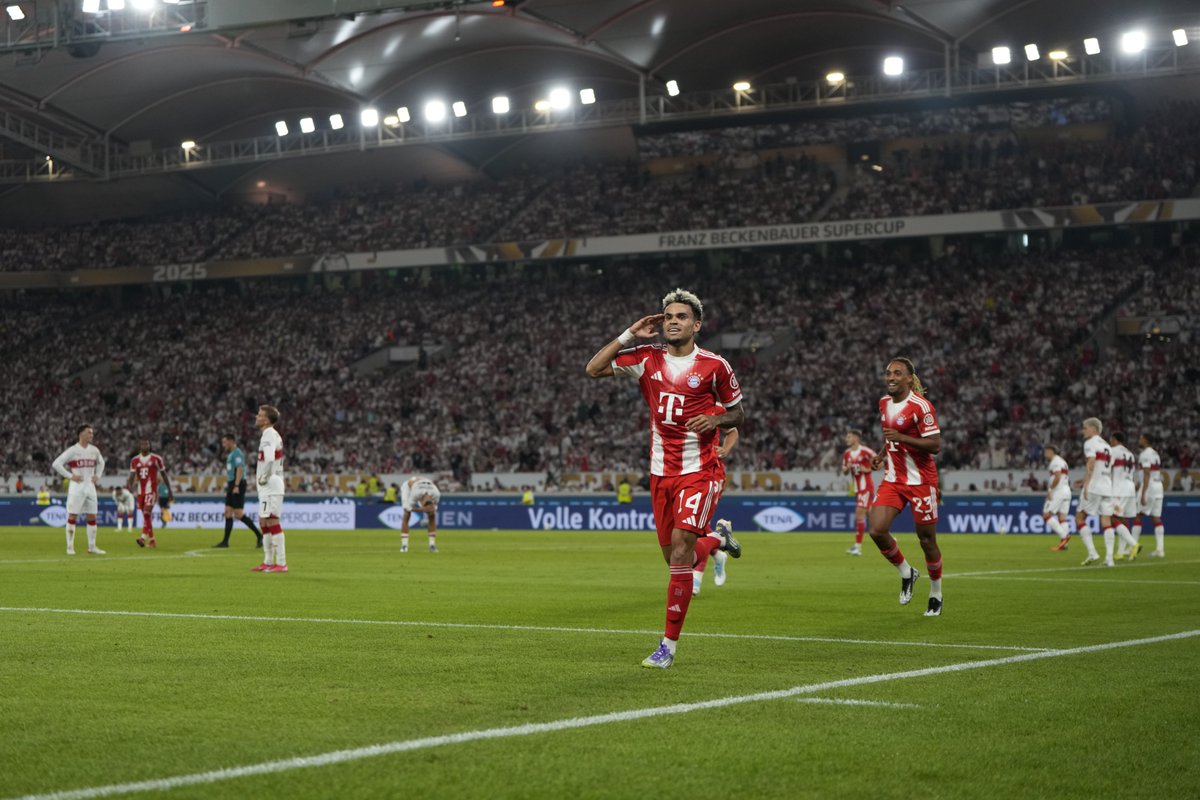 FC Bayern München Español (@fcbayernes) on Twitter photo Me hacen el favor y me van guardando esta foto de <a href="/LuisFDiaz19/">Luis Fernando Díaz</a> celebrando su primer gol con el #FCBayern ❤️🤍🇨🇴
🔴 ⚪ #VfBFCB | 0-2 | 84' 🏆 Me hacen el favor y me van guardando esta foto de <a href="/LuisFDiaz19/">Luis Fernando Díaz</a> celebrando su primer gol con el #FCBayern ❤️🤍🇨🇴
🔴 ⚪ #VfBFCB | 0-2 | 84' 🏆