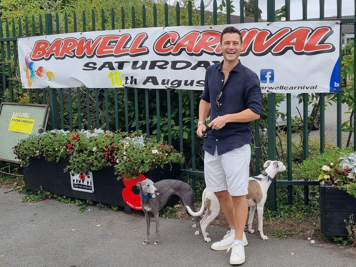 drlukeevans's tweet image. What a fantastic day at the #Barwell Carnival and so well supported!

Huge thanks to Bev and her organising committee, all the volunteers, and everyone who put together such brilliant floats.

And to all who lined the streets – you made it a real community celebration!
#Community