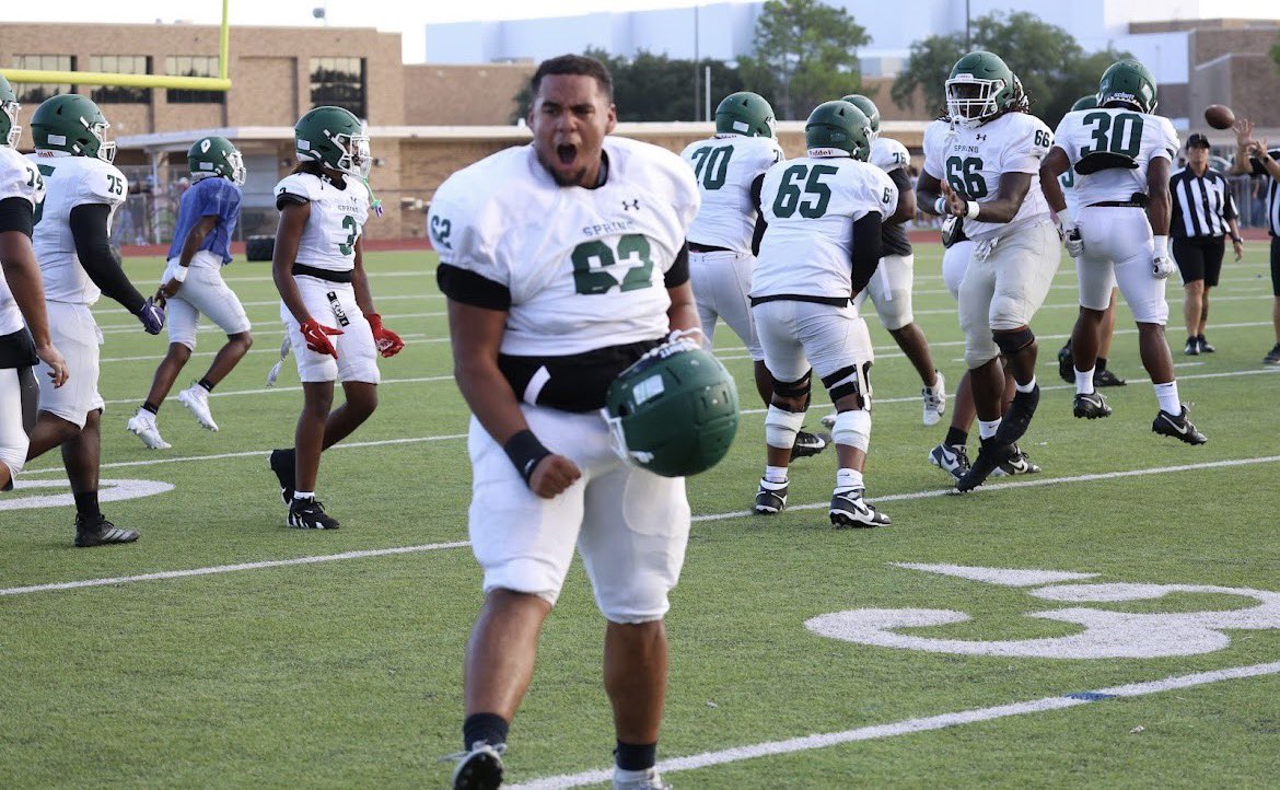 Jonah Espinosa (@jonah_d1) on Twitter photo Senior Year time to get paid!! <a href="/CoachStrange06/">Freddie Strange Jr.</a> <a href="/CoachBGoodrich/">Brad Goodrich</a> <a href="/recruitspringhs/">Spring (TX) HS College Prospects</a> <a href="/SpringFootball/">Spring Lions HS Football</a> #AGTG <a href="/Coach_Dever/">Coach Dwayne Dever</a> Senior Year time to get paid!! <a href="/CoachStrange06/">Freddie Strange Jr.</a> <a href="/CoachBGoodrich/">Brad Goodrich</a> <a href="/recruitspringhs/">Spring (TX) HS College Prospects</a> <a href="/SpringFootball/">Spring Lions HS Football</a> #AGTG <a href="/Coach_Dever/">Coach Dwayne Dever</a>