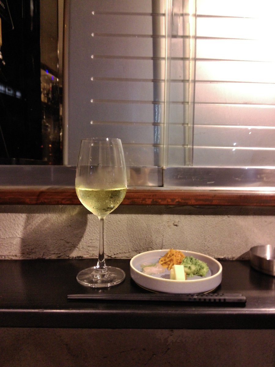 iy_sza's tweet photo. 17時からの江ノ島が良すぎた https://t.co/6I0eBhundh