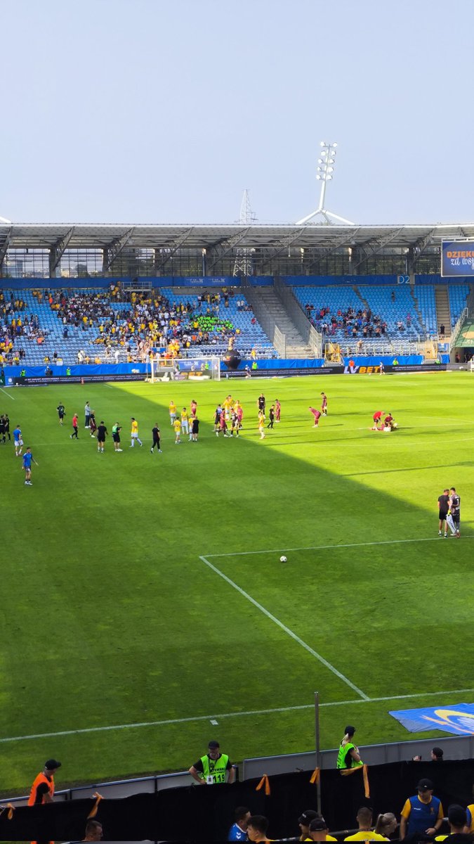 synjacka's tweet image. Remis po wyrównanym meczu