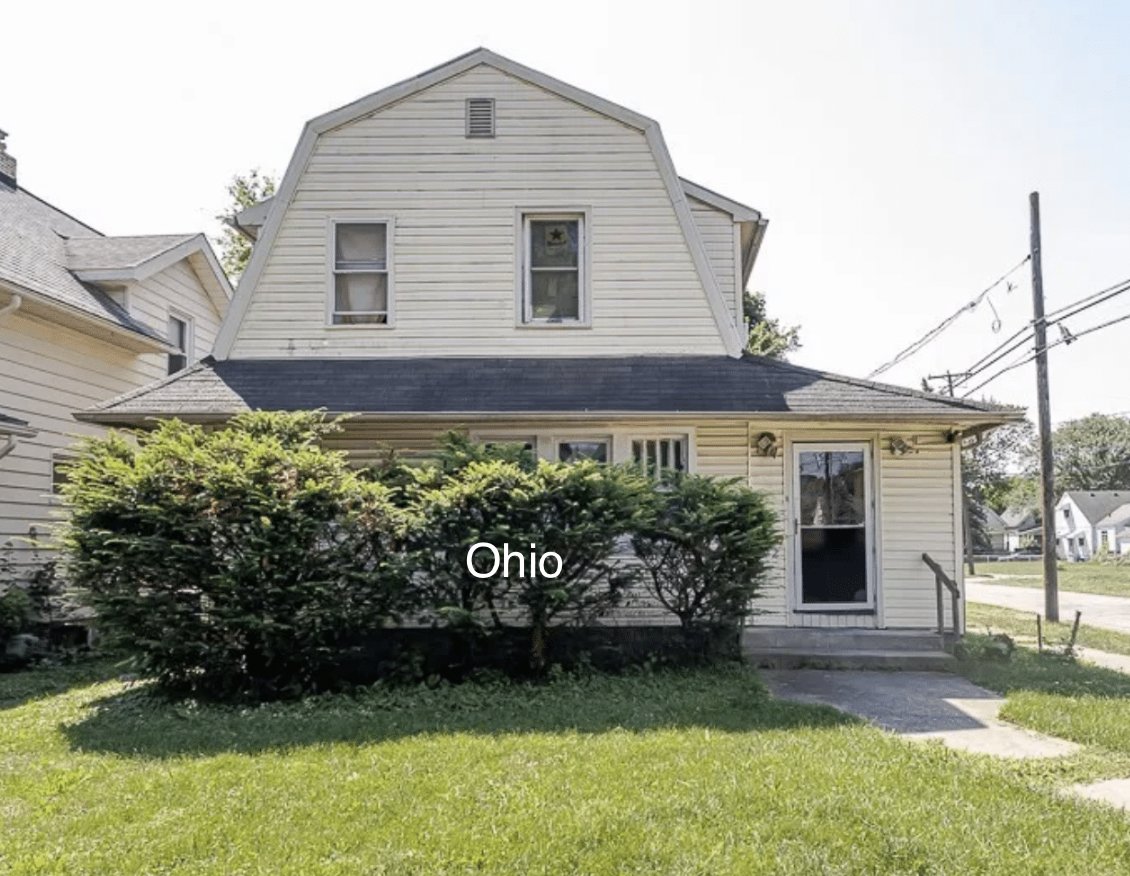oldhouseunder50's tweet photo. #Ohio #handymanspecial #ColonialRevival $50K. https://t.co/8yWOVkffpc https://t.co/g2HKEboYzK