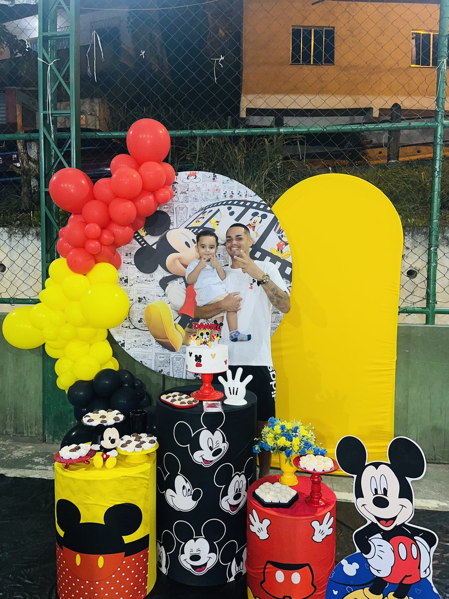 Lucas17_santtos's tweet photo. Simples e lindo, feliz 2 aninhos meu amigão, TE AMO ❤️ https://t.co/pChCwbGMRI
