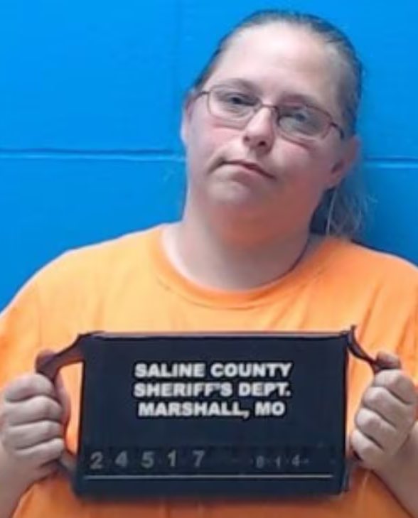 SeeRacists's tweet photo. DISGUSTING: A White Adult Female has been charged with being in possession of 27,000+ files of CHILD P*RNOGRAPHY after white husbands arrest. 

📍Marshall, Missouri https://t.co/2hV0mKTMJz