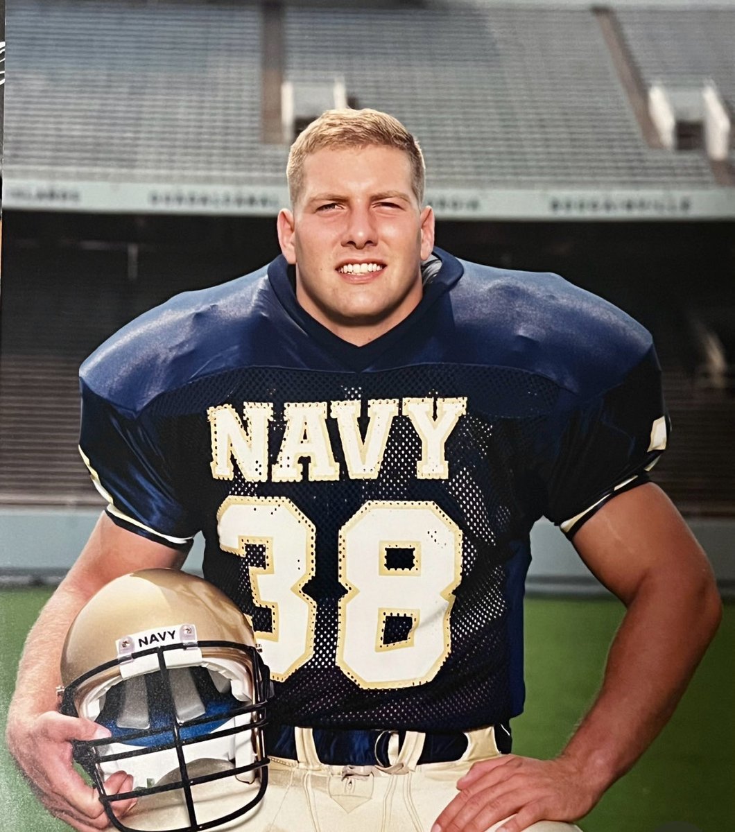Secretary of the Navy John C. Phelan (@secnav) on Twitter photo Yesterday marked history at the <a href="/NavalAcademy/">U.S. Naval Academy</a>.
Lt. Gen. Michael Borgschulte, Class of ’91, combat-tested Marine aviator & leader, takes the helm as the first Marine to serve as Superintendent. A former #38 linebacker for Navy, his record of service spans MEUs, Marine Aircraft Yesterday marked history at the <a href="/NavalAcademy/">U.S. Naval Academy</a>.
Lt. Gen. Michael Borgschulte, Class of ’91, combat-tested Marine aviator & leader, takes the helm as the first Marine to serve as Superintendent. A former #38 linebacker for Navy, his record of service spans MEUs, Marine Aircraft