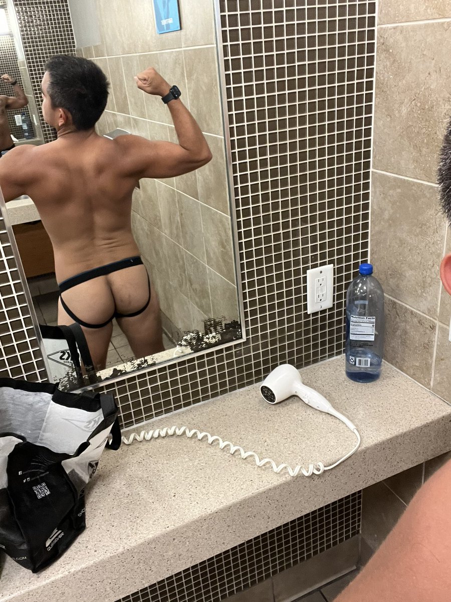 ocverstop's tweet photo. Gotta keep it tight and right for myself and for @publicslutdad https://t.co/cPlTzdHhcp