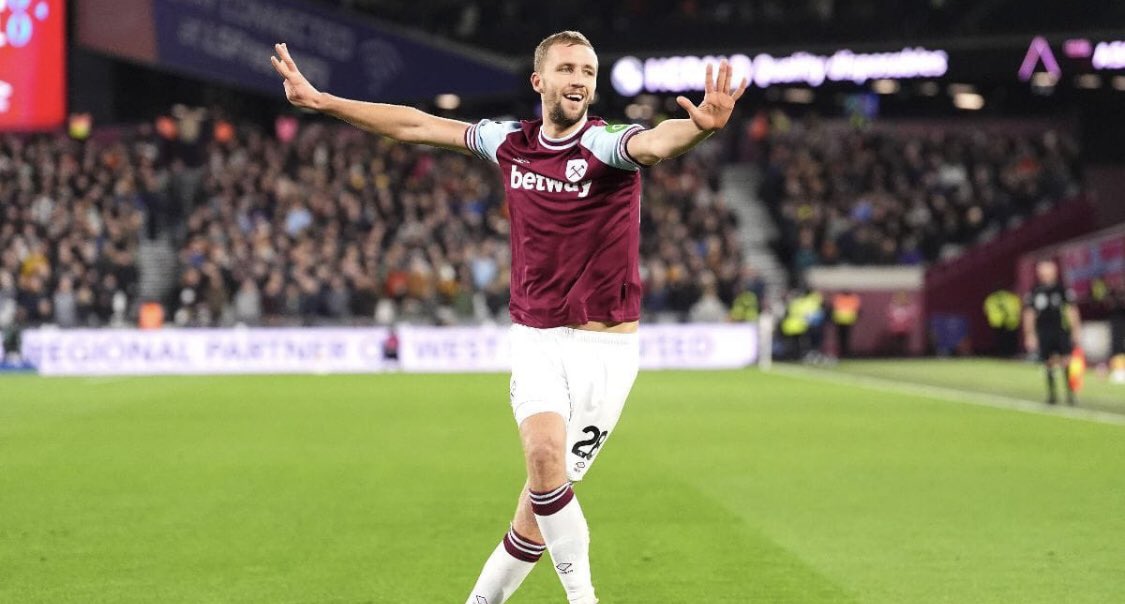 Since 24/25, West Ham have won just 1/9 games Tomas Soucek hasn’t started in

3-1 vs Man City ❌
3-0 vs Chelsea ❌
2-1 vs Man United ✅ (on at HT)
3-0 vs Forest ❌
5-0 vs Liverpool ❌
1-0 vs Wolves ❌
2-1 vs Liverpool ❌
1-1 vs Southampton ❌
3-0 vs Sunderland ❌

11% win rate 🫣