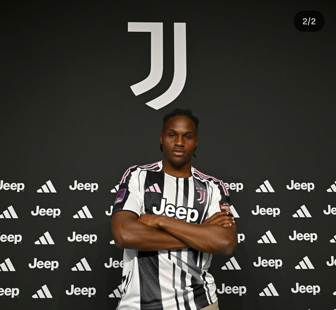 rioth52's tweet photo. Teman setim bang jay dulu ini timnasnya italy apa nigeria om @andarsofian , langsung ke skuad utamakah d juve??? https://t.co/Eam9g0Ncou