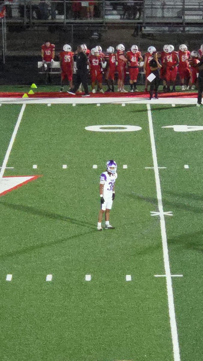 imchuck7y's tweet photo. Had some fun and a got few varsity reps during the Monroe Area vs Loganville First Offical Game @MonroeCanesFB @CoachRyanAngel @HugginsJus @TheSouthExCamp #CanesCulture #CAT5 #StormSurge https://t.co/539wFvmcRq