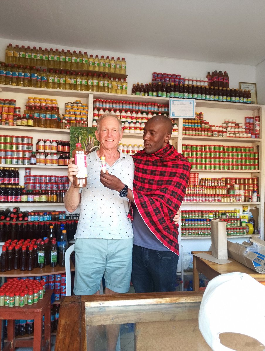 REPOST ✊🏿

Mwanaume bila nguvu,
ni kama simba bila meno.
Anaweza kuonekana shupavu,
lakini ndani amekufa moyo.

Kama uchovu umejaa,
au hamu imepotea,
Masai Herbal Clinic ipo
kukuondoa kwenye kivuli cha aibu.

🌿 Tiba asilia 100%
🌿 Salama bila kemikali
🌿 Matokeo ya kweli na ya
