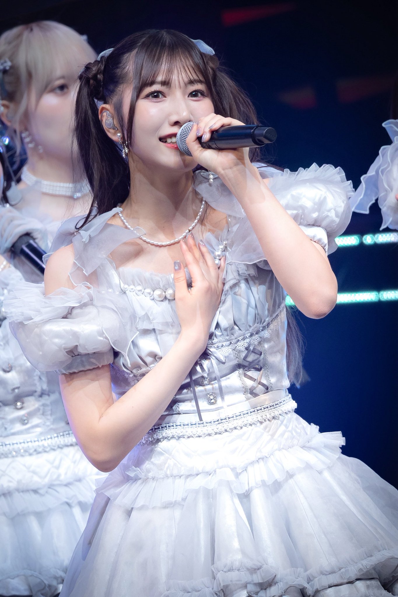 ≡・・≡ on X: 