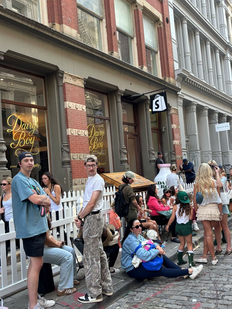 Dairy Boy founder, <a href="/paigelorenze/">Paige Lorenze</a>, just kicked off her pop-up at <a href="/Shopify/">Shopify</a> NY.

Fans lined up at 3 AM. By opening, the line wrapped around the block.

Dairy Boy built a modern take on rural Americana and turned it into a community that consistently sells out online.

Moments like