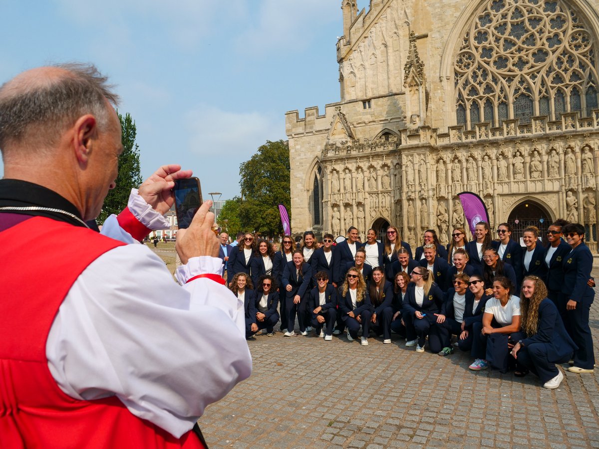CofEDevon's tweet photo. Exeter is one of the eight cities in the UK to host the Women's World Cup Rugby this year, and today it welcomed the French and Italian teams during a special service. Let's join in giving the teams a warm welcome to the city! https://t.co/cQJBh29YRl