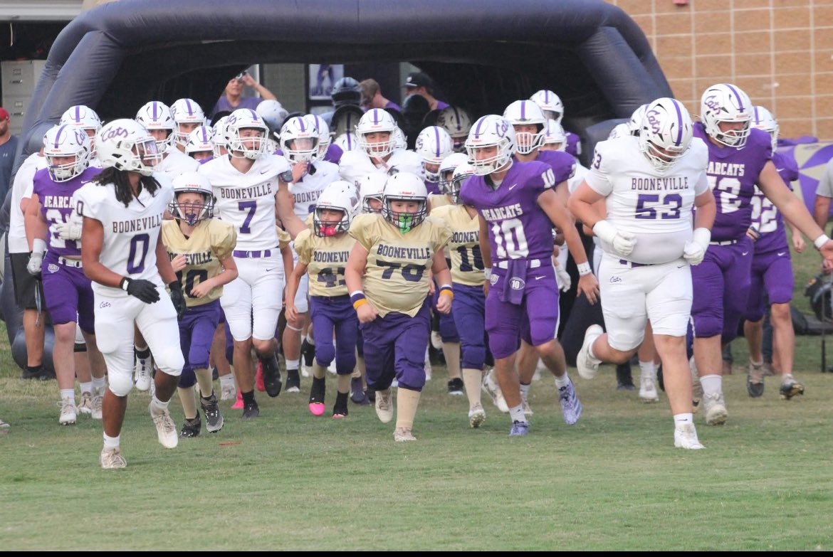 Samuel Hicks (@samuelhicks_50) on Twitter photo Had a great time at the Purple and Gold scrimmage last night against our little league! Future looks bright for Bearcats football.
<a href="/BoonevilleF/">Booneville Bearcat Football</a> Had a great time at the Purple and Gold scrimmage last night against our little league! Future looks bright for Bearcats football.
<a href="/BoonevilleF/">Booneville Bearcat Football</a>