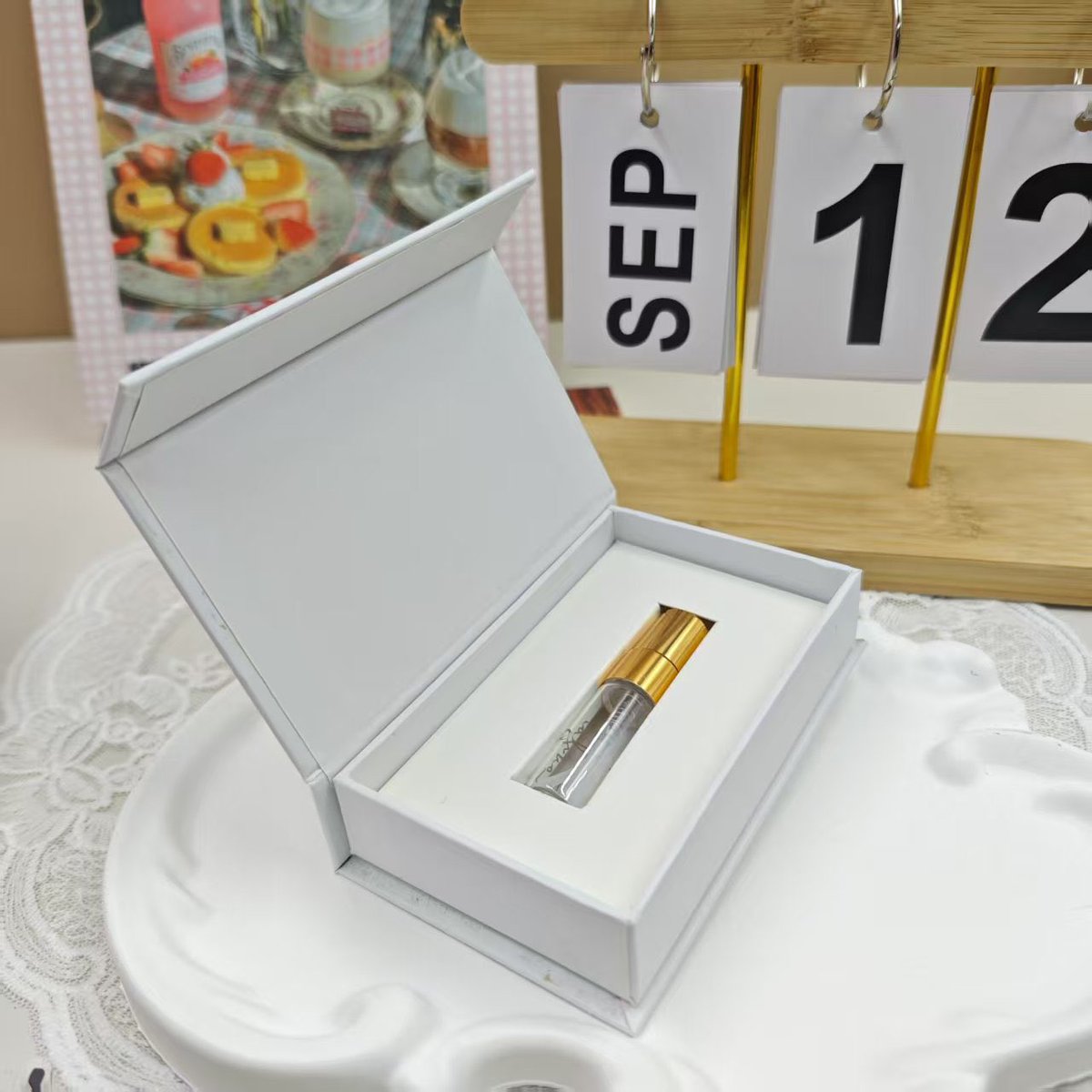 BryanTa43448943's tweet image. Luxury Paper Cardboard Perfume Essential Oil Folding Boxes with Insert

Our advantages:
✅ 3-Decade Expertise: 30+ years of refining quality for different industries customer
✅ Certification: ISO、FSC、FCCA、BSCI

Whats app：+86 13717343123

#PerfumeBoxes #paperboxes