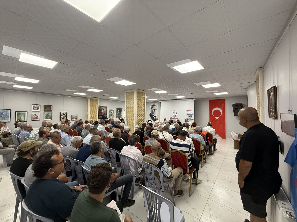 karaman_sol's tweet photo. TÜRKİYE’NİN GELECEĞİ VE SOL Paneli Hacıbektaş’ta yürüyüş ile başladı. 
#EşitlikAdaletMemleketeSOLGerek https://t.co/HJamqmAX25