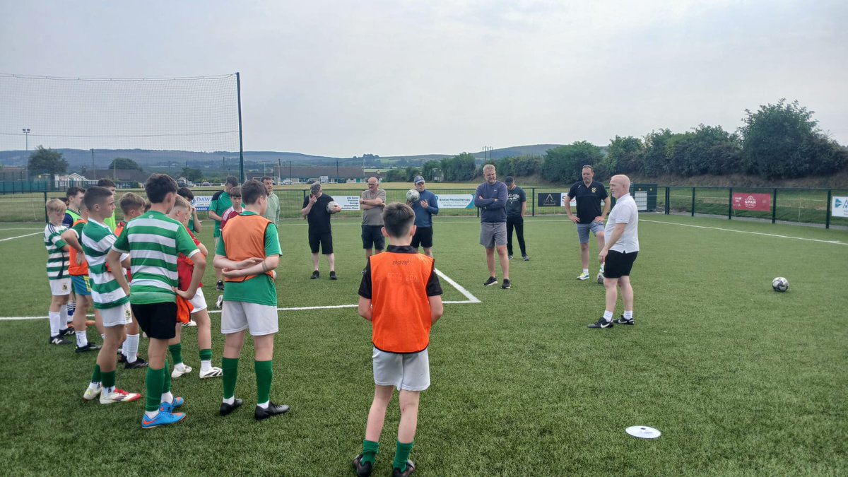 Evolvesoccerco1's tweet image. Delivered Phase 3 of EVOLVE: Think the Game – Club Edition with Park United U14s.

Classroom CPD → on-pitch Overloads to Break the Block. Coaches &amp;amp; players leading together.
DM “EVOLVE” for club info.

#CoachEducation #ClubDevelopment #YouthFootball #ThinkTheGame