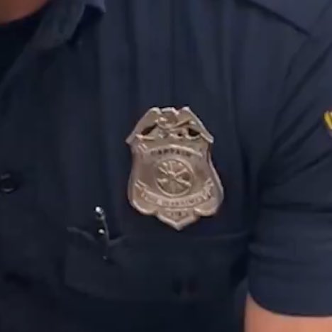 911TVNEWS's tweet image. Captain!