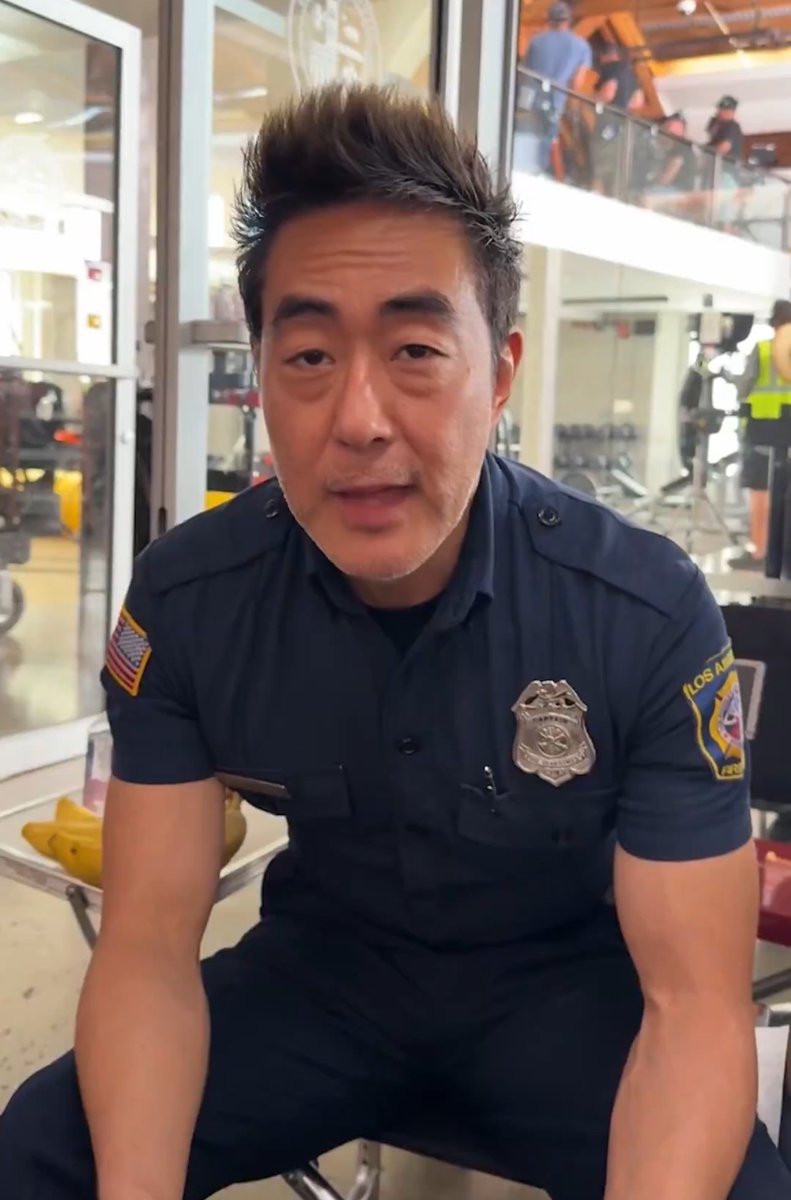 911TVNEWS's tweet image. Captain!