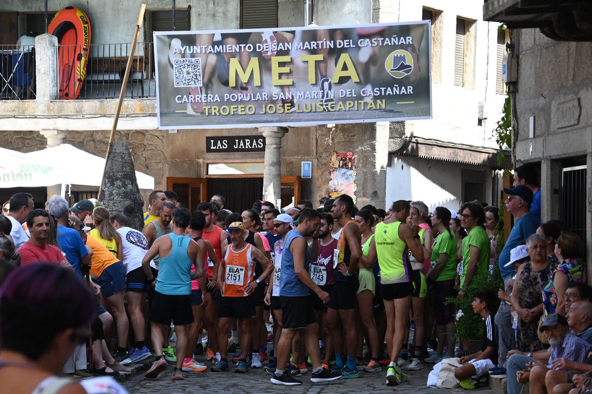 VicenCapi's tweet photo. XVIII Carrera Popular de San Martín del Castañar-IV Tº Jose Luis Capitán @AytoSanMartin, gran ambiente y participación, victorias de Manuel Tejedor y Pilar García y más de 1.600 euros que se irán para @FUNDELA1 y la investigación contra la #ELA https://t.co/tYt4Gbrsvj