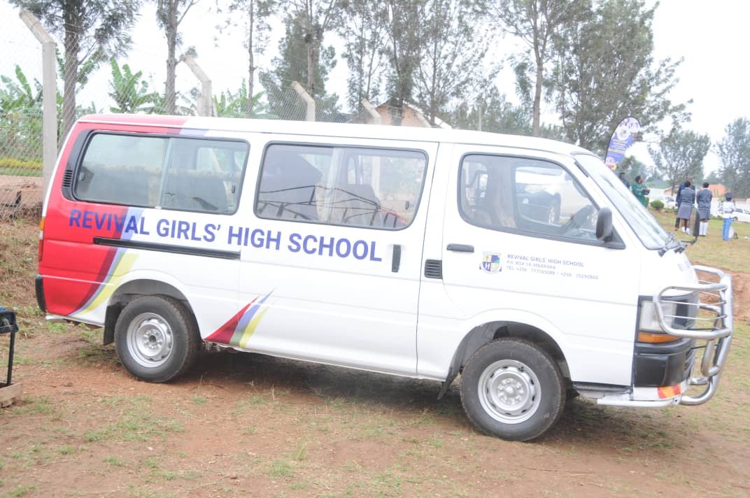 Bishop Stuart University Donates School Van to Revival Girls High School.

Earlier today, BSU extended a generous gesture to Revival Girls High School by donating a school van during a Thanksgiving and fundraising ceremony.
The donation was officially handed over by the...